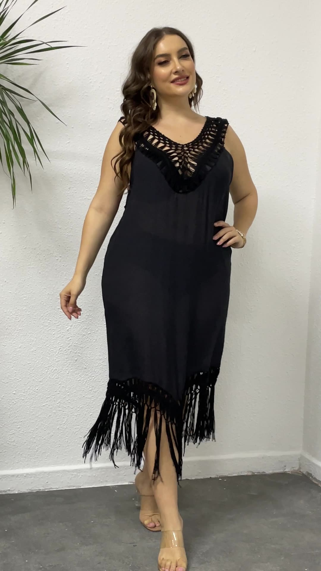 Plus Size Casual Black Hollow Out Crochet Stitching Fringe Sleeveless Midi Dress